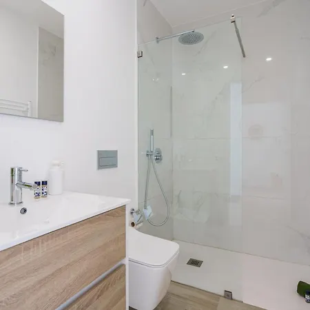 Paradise Villa, Luxury Near The Villa