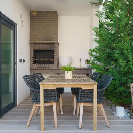 Βίλα Paradise Villa, Luxury Near The *